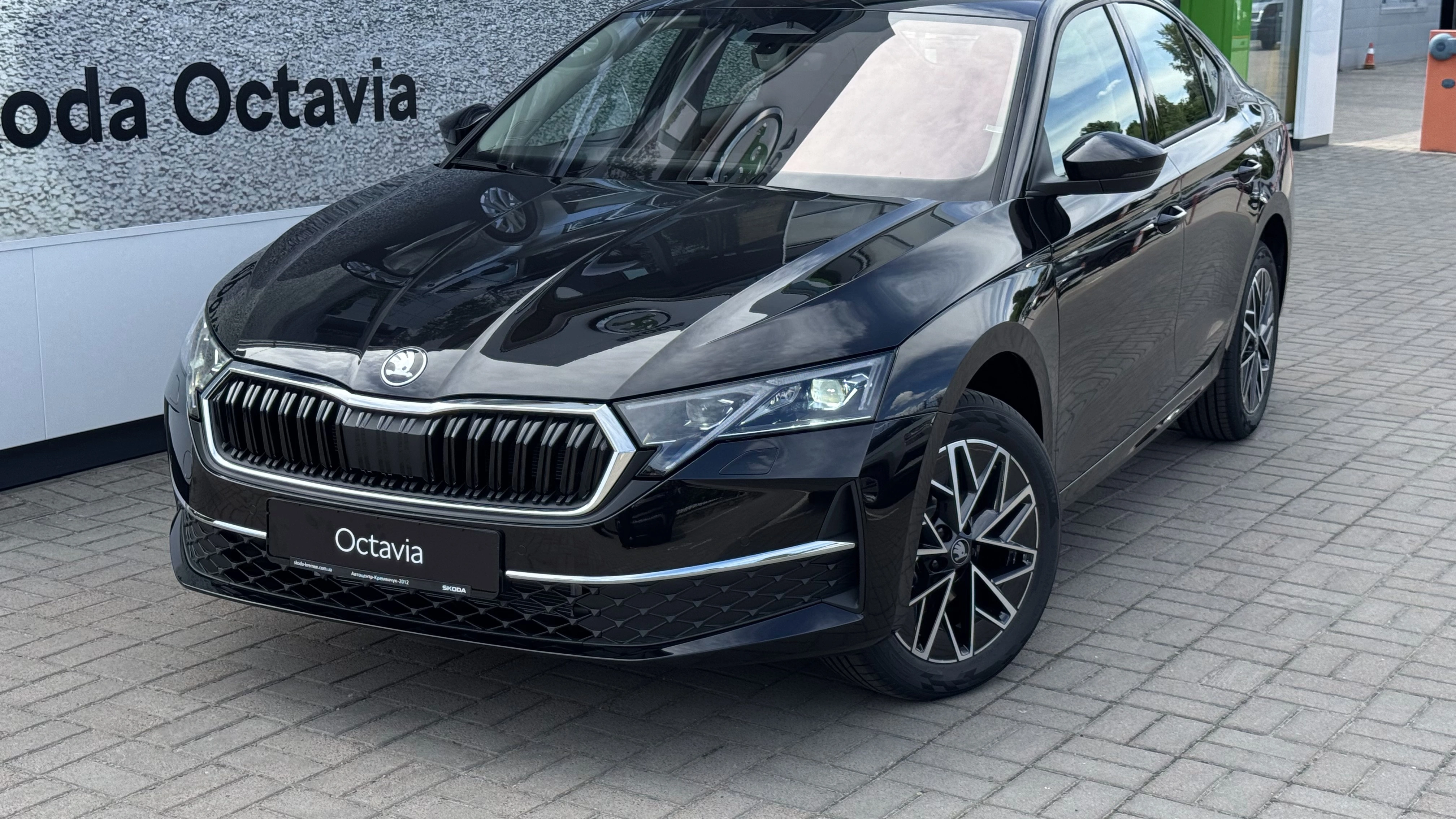 Фото автомобіля Škoda Octavia A8 FL Individual