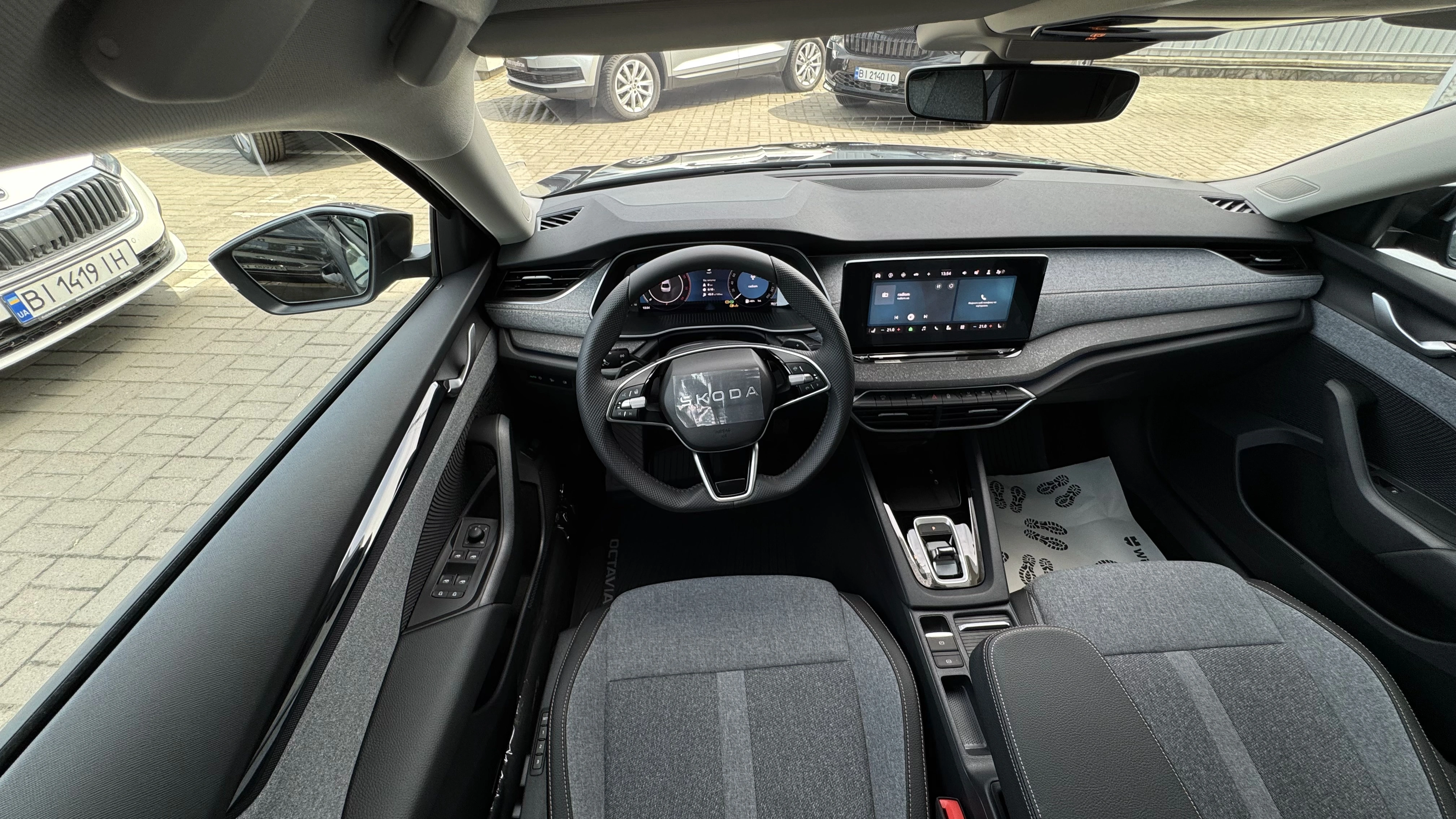 Фото автомобіля Škoda Octavia A8 FL Individual