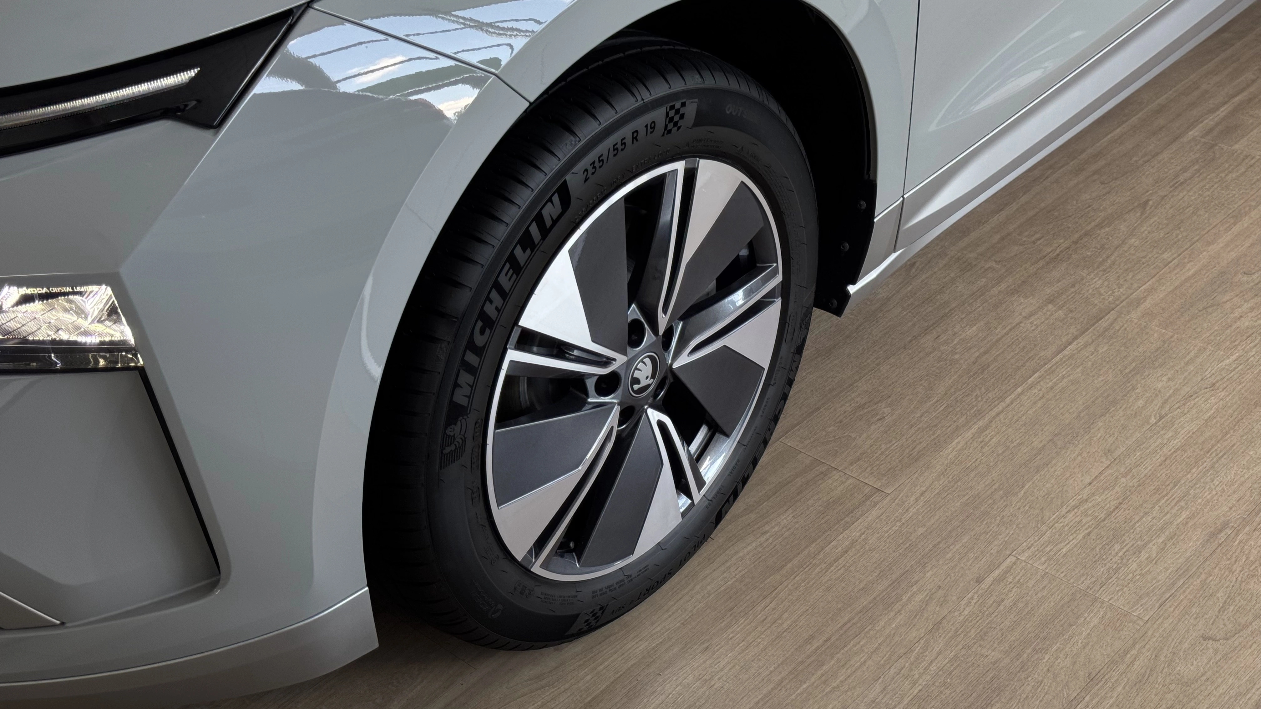 Фото автомобіля Škoda Enyaq 85